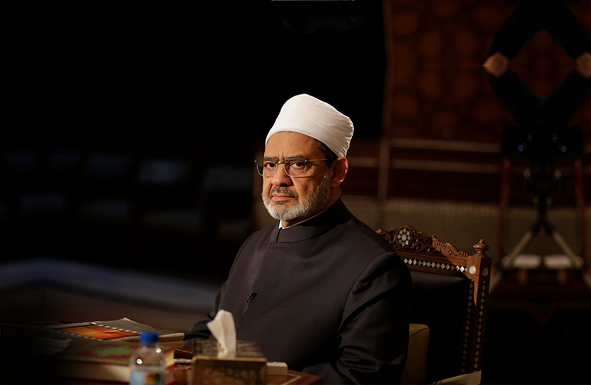 الأزهر: على من يشارك بدعم إسرائيل وتجويع غزة أن يتذكر مقولة “أكلنا يوم أكل الثور الأبيض”